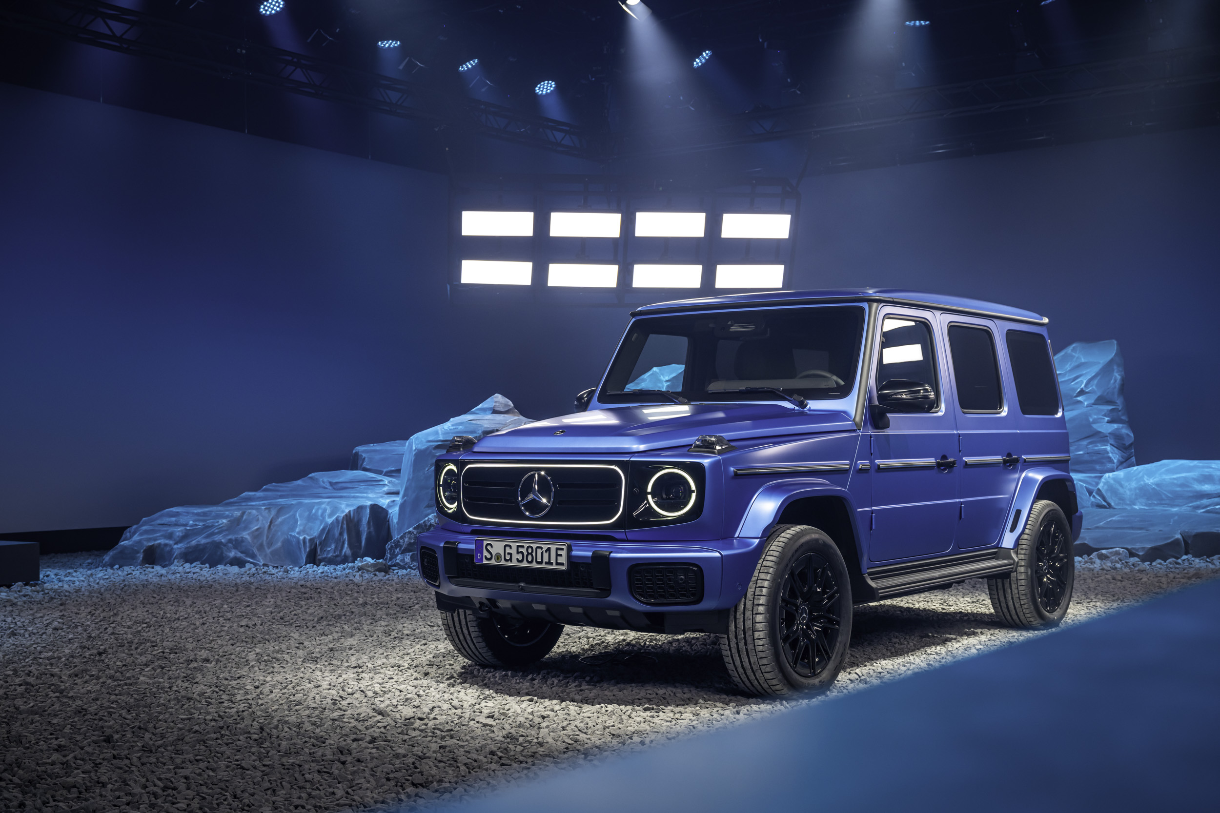 2025 G-Class EV delivers 579 hp with quad-motor power and 116-kWh battery